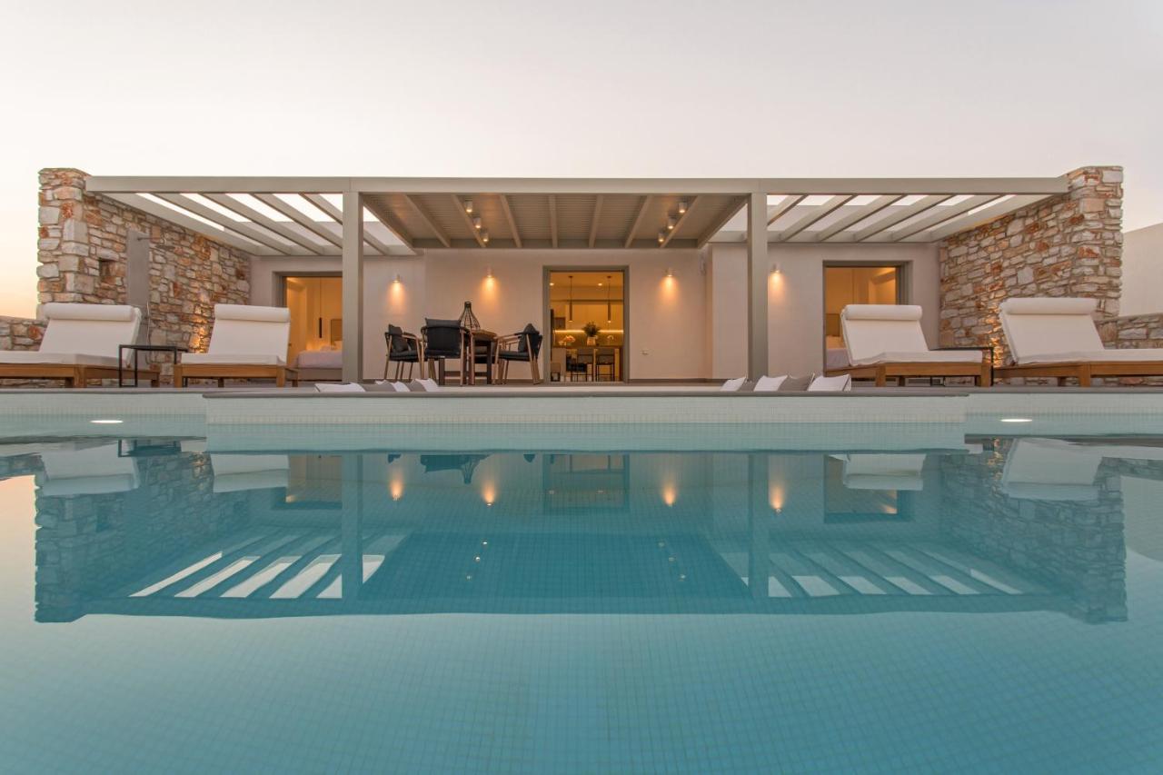 T7 Luxury Villas Paros מראה חיצוני תמונה