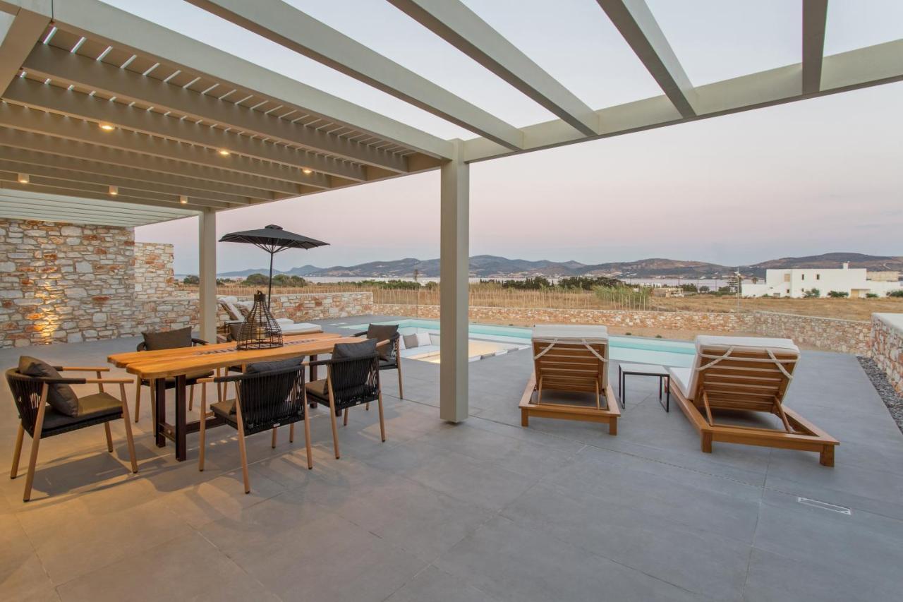 T7 Luxury Villas Paros מראה חיצוני תמונה