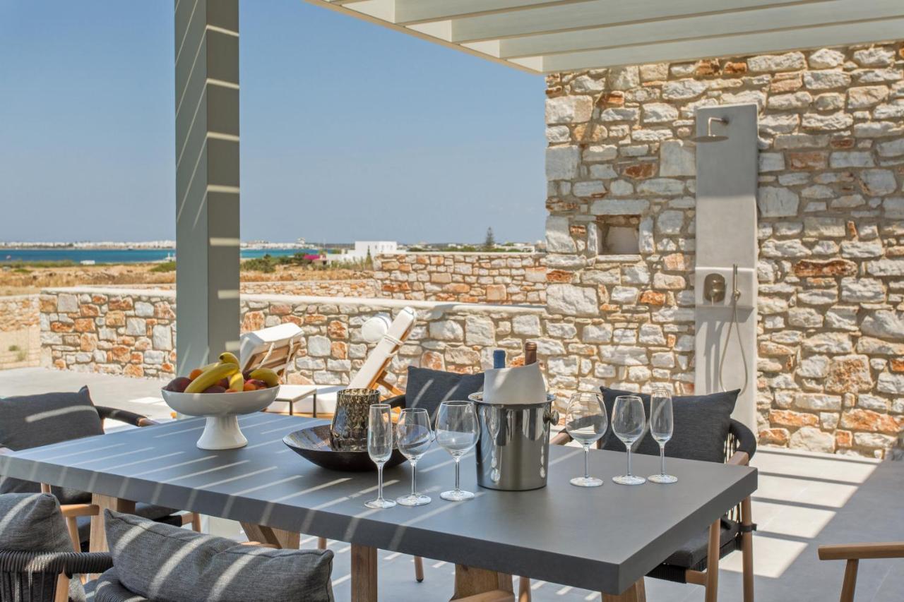 T7 Luxury Villas Paros מראה חיצוני תמונה