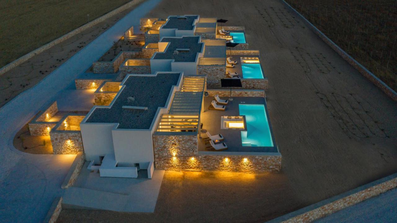 T7 Luxury Villas Paros מראה חיצוני תמונה