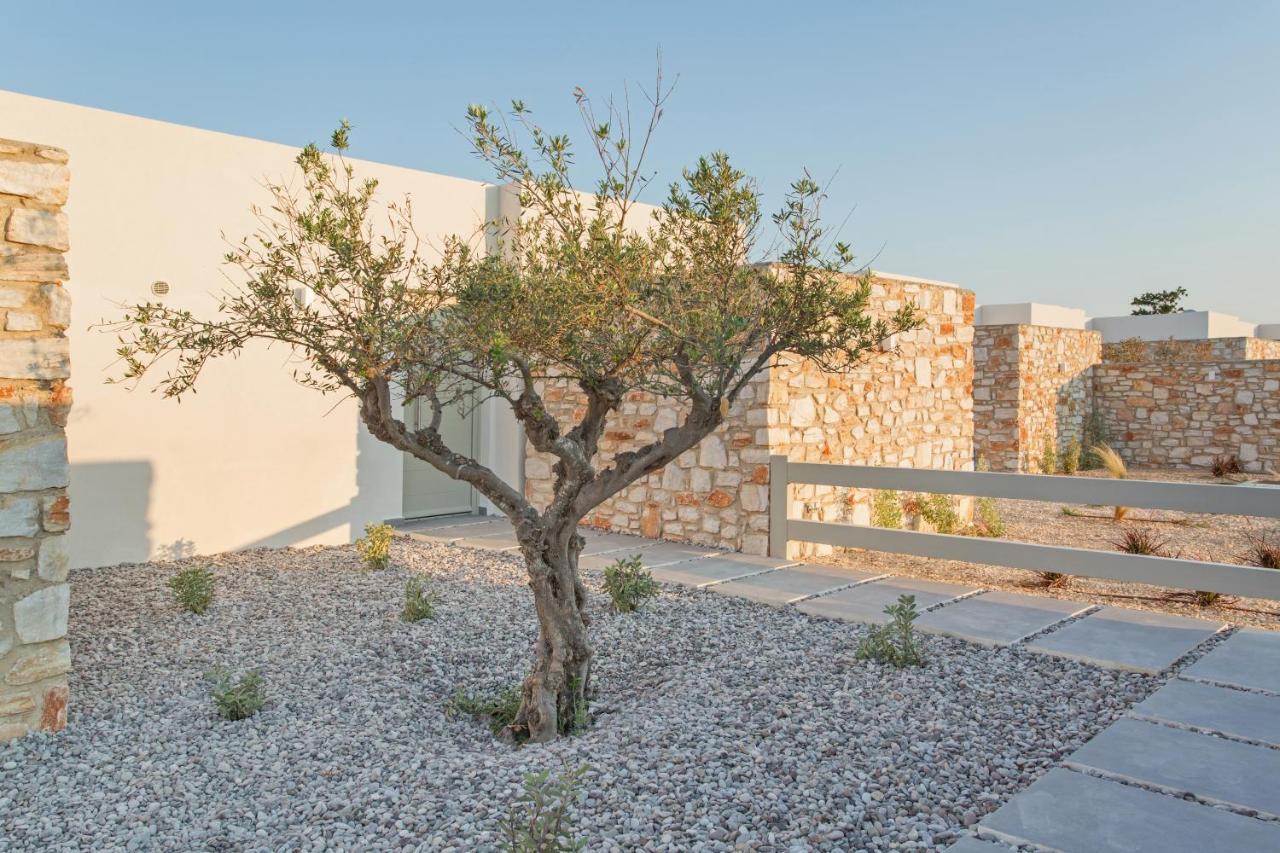 T7 Luxury Villas Paros מראה חיצוני תמונה