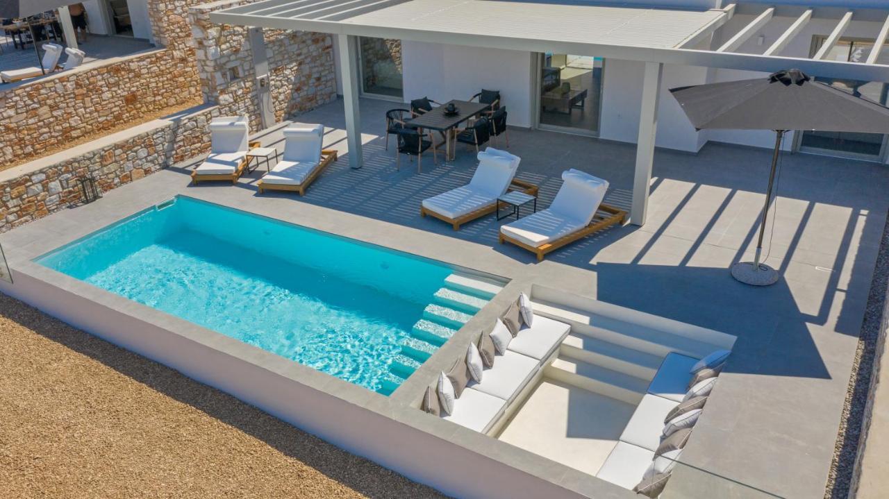 T7 Luxury Villas Paros מראה חיצוני תמונה