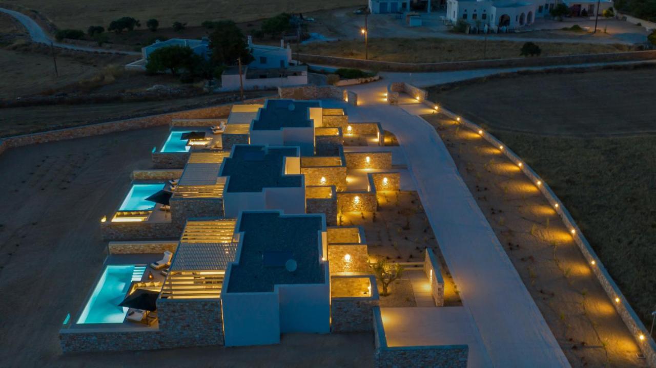 T7 Luxury Villas Paros מראה חיצוני תמונה