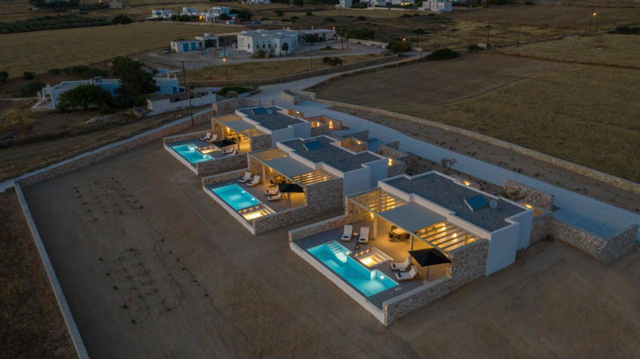 T7 Luxury Villas Paros מראה חיצוני תמונה