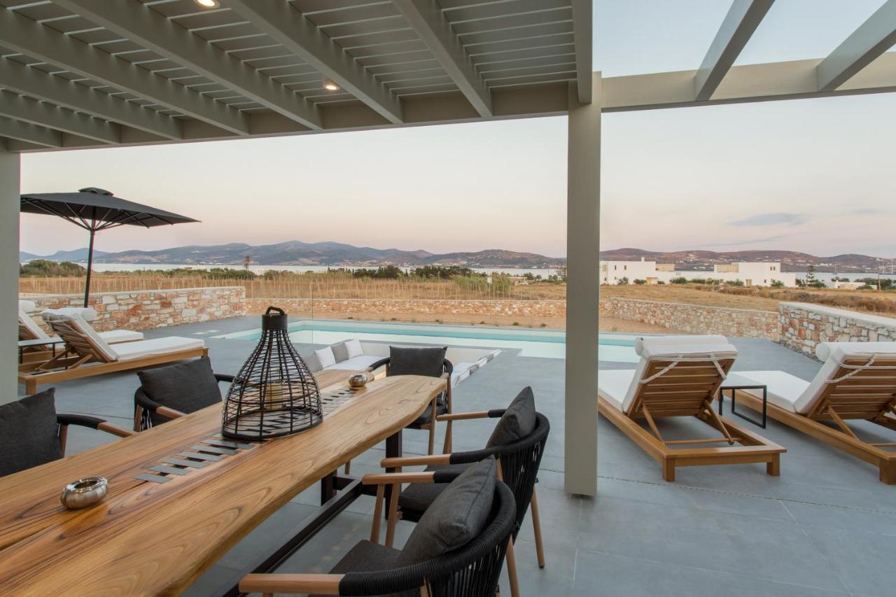 T7 Luxury Villas Paros מראה חיצוני תמונה