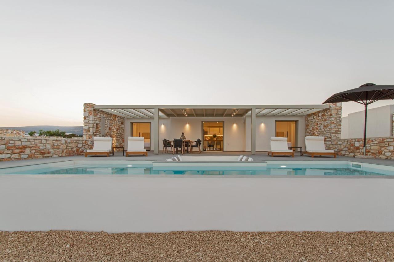 T7 Luxury Villas Paros מראה חיצוני תמונה