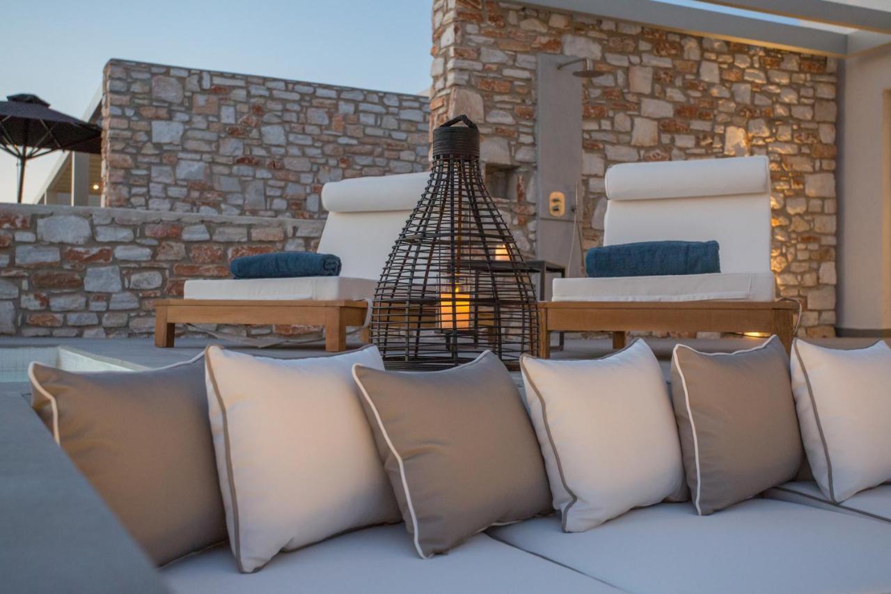 T7 Luxury Villas Paros מראה חיצוני תמונה