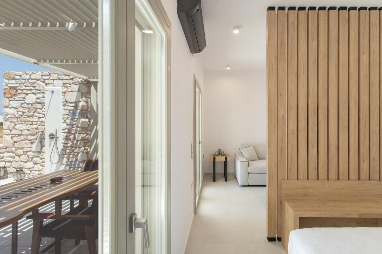 T7 Luxury Villas Paros מראה חיצוני תמונה