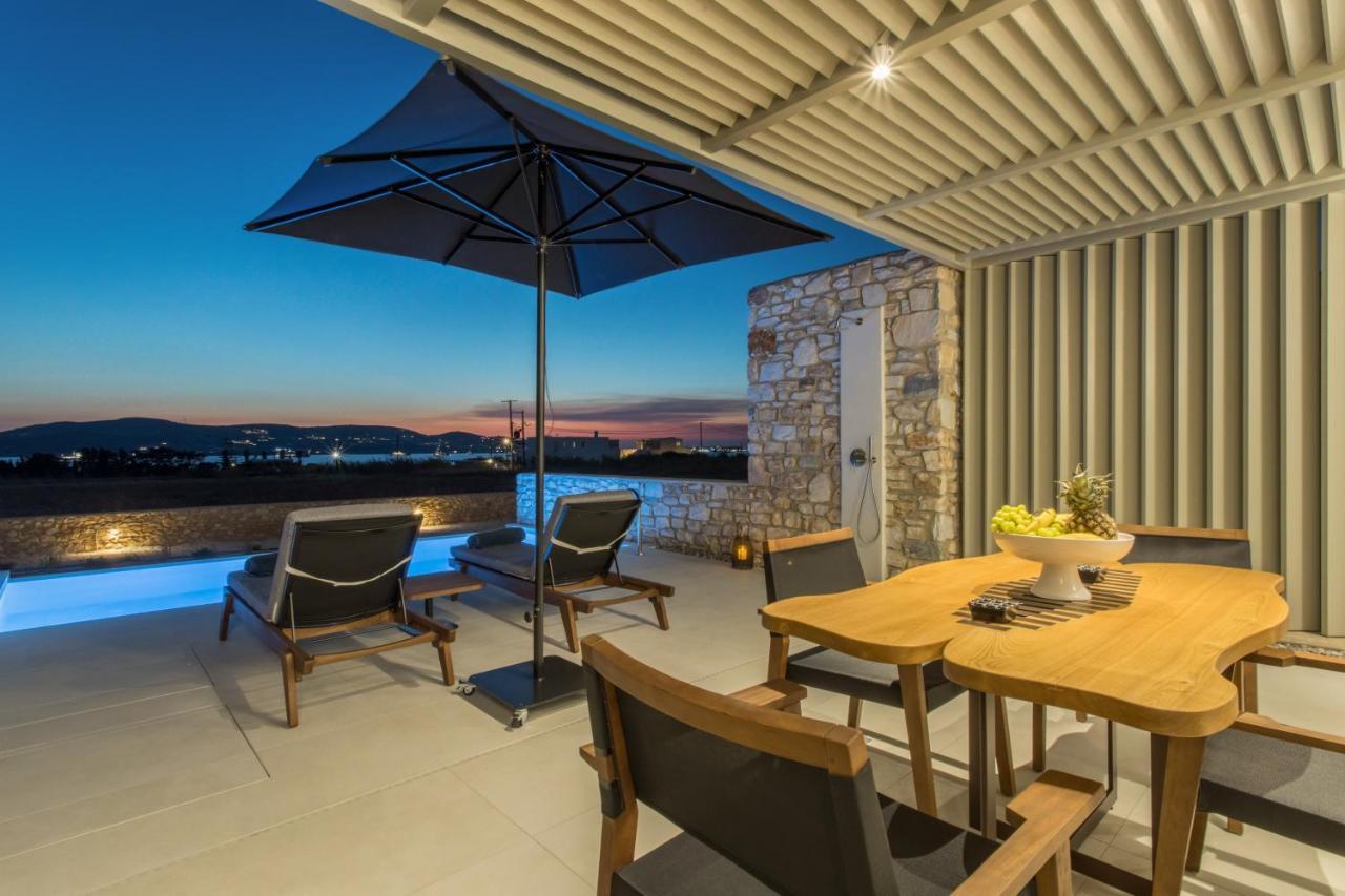 T7 Luxury Villas Paros מראה חיצוני תמונה